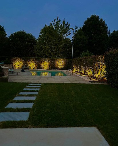 <h3>Abitazione privata</h3><h4>(Pontoglio (BS))</h4><br><h5>Giardino</h5>