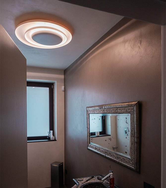 <h3>Bahia</h3><br> <h4>Foscarini<br><span style="font-size: 14px">Lampada a soffitto</span></h4>