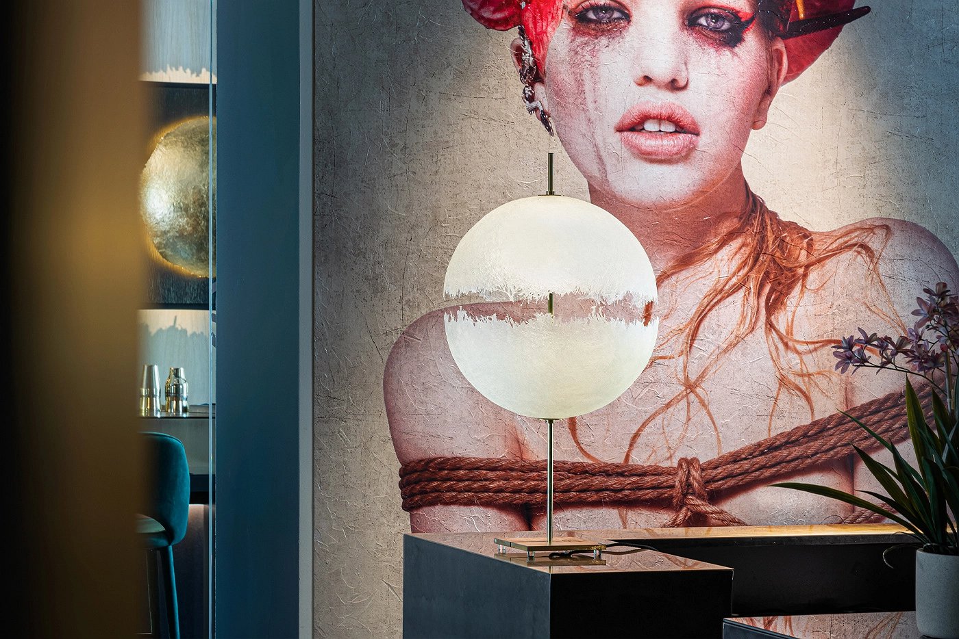 <h3>PostKrisi 61</h3><br> <h4>Catellani&Smith<br><span style="font-size: 14px">Lampada da tavolo</span></h4>